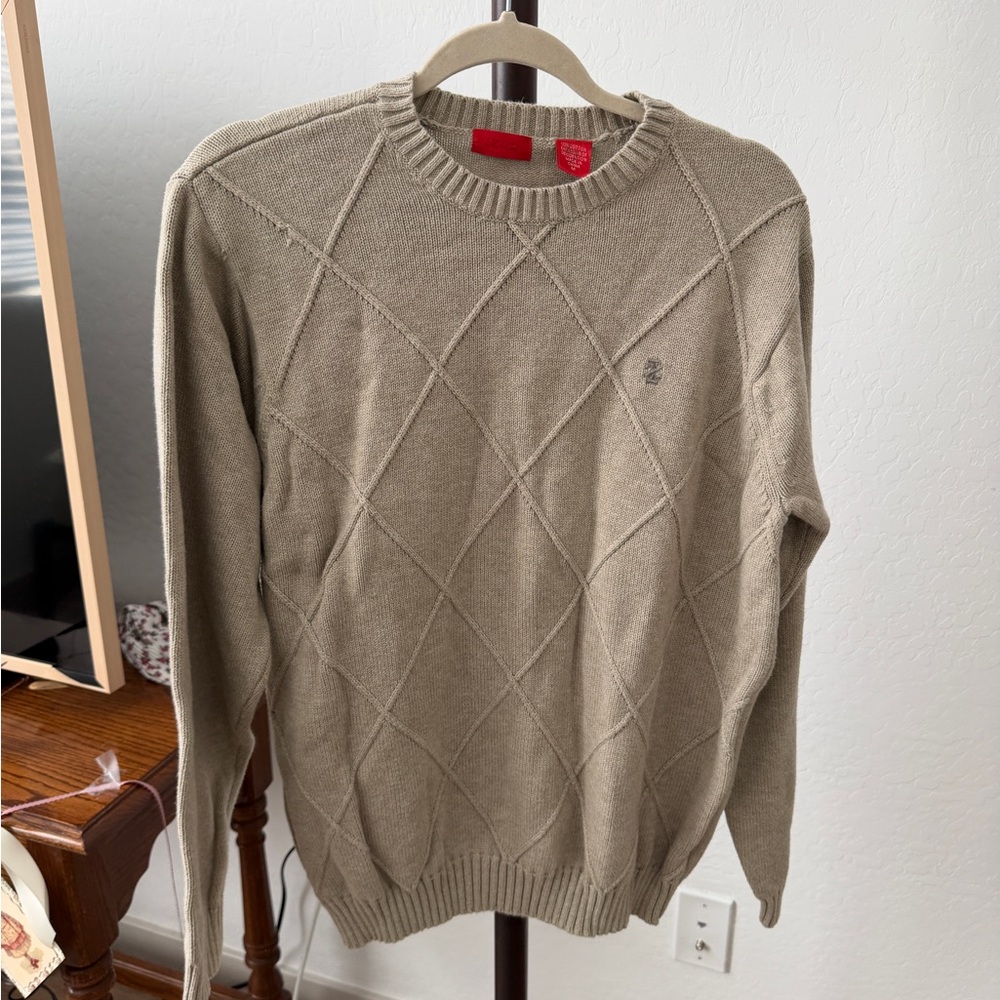 Izod Men's Khaki Crewneck Sweater